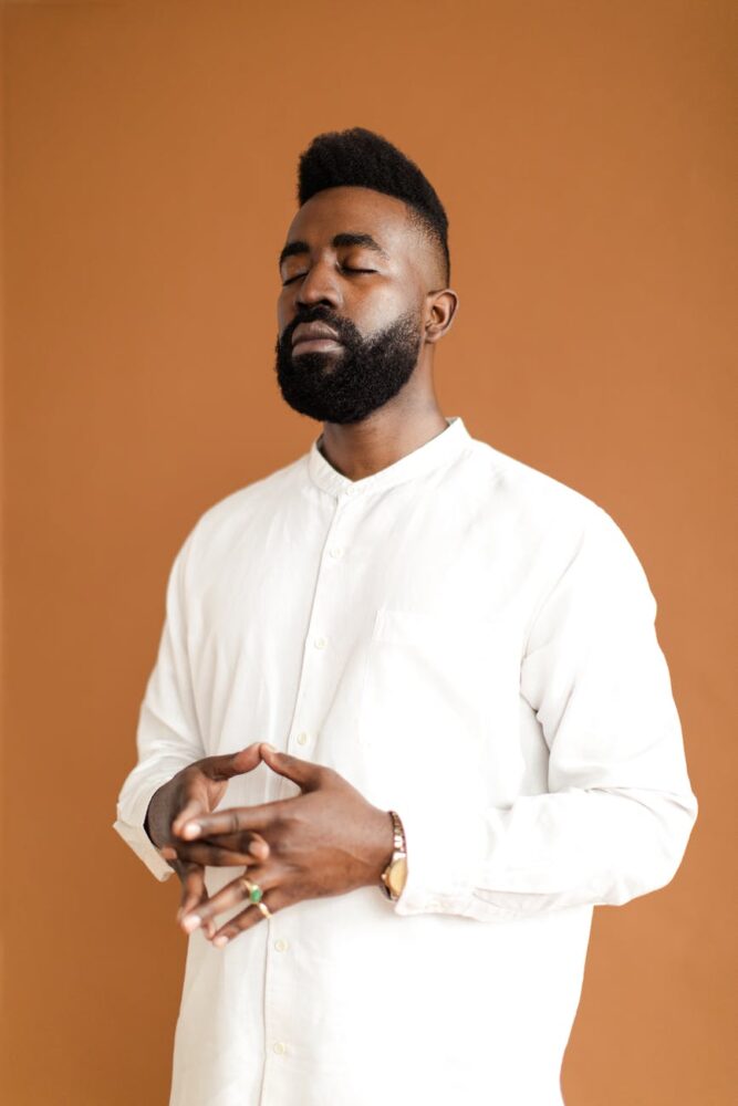 man wearing white clothing